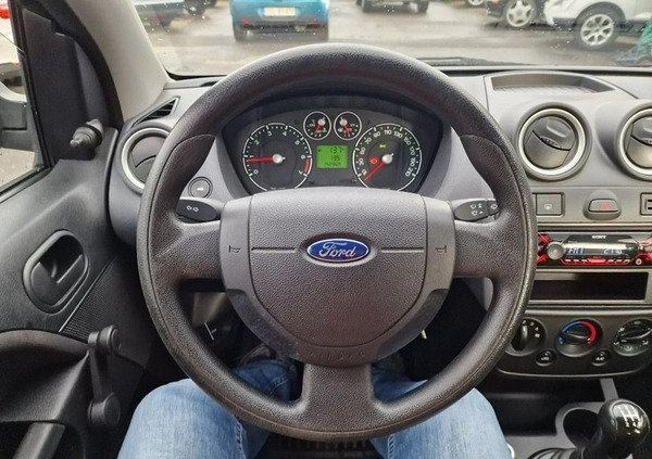Ford Fiesta cena 11000 przebieg: 142969, rok produkcji 2006 z Oborniki Śląskie małe 154